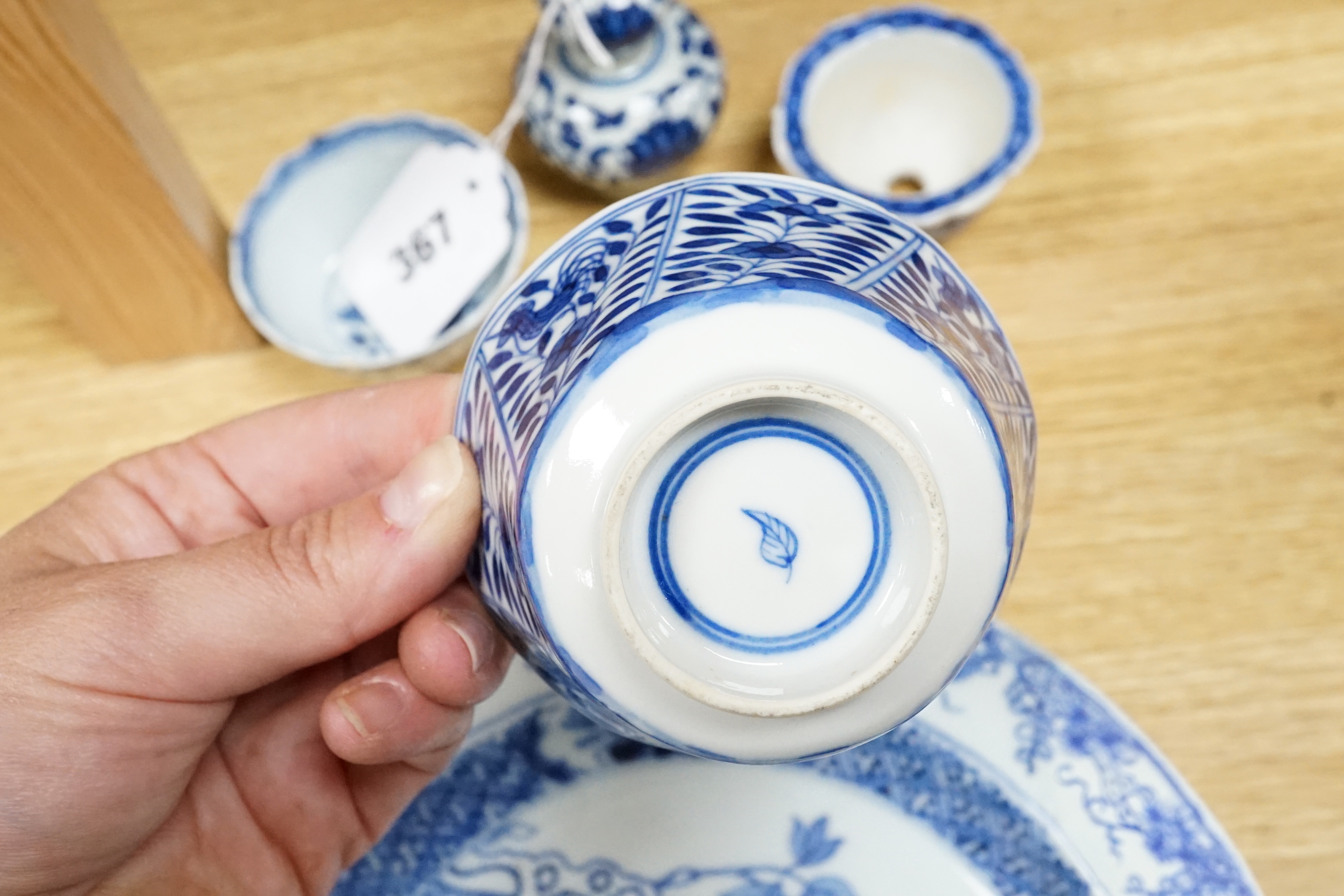 A quantity of blue and white Chinese porcelain dishes and vessels, 18th century and later, tallest 22.5cm